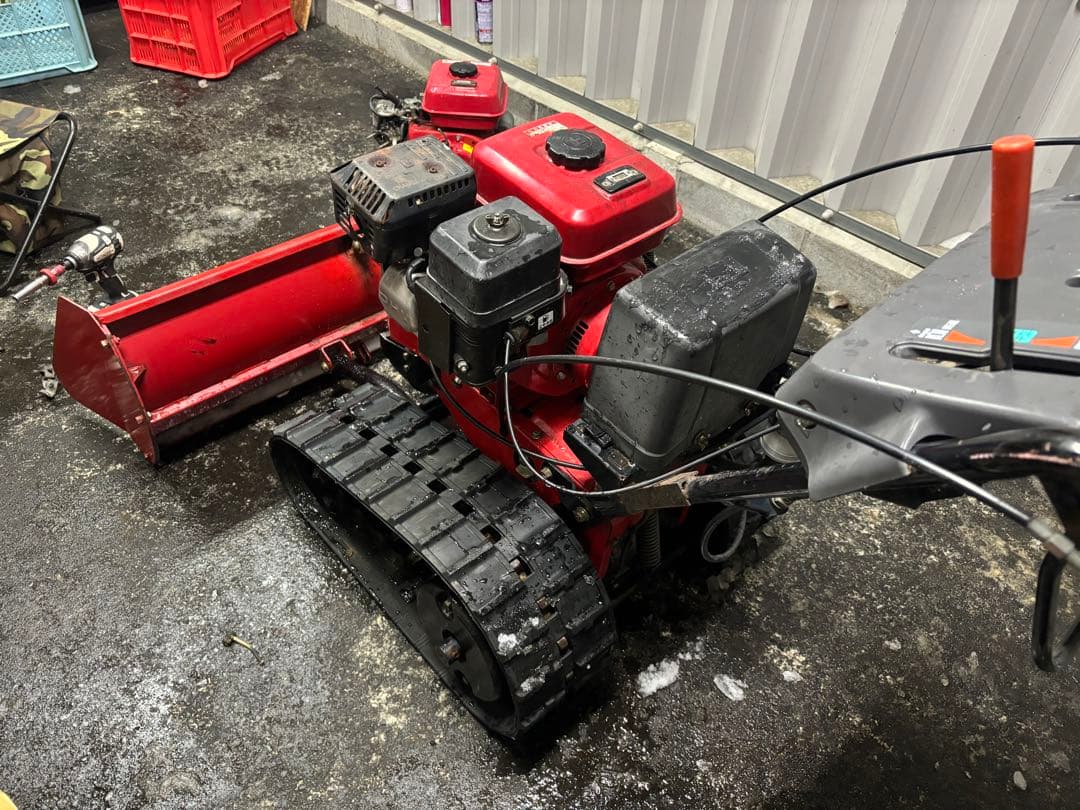 除雪機　ホンダ　SB690 実働品　エンジン異音あり