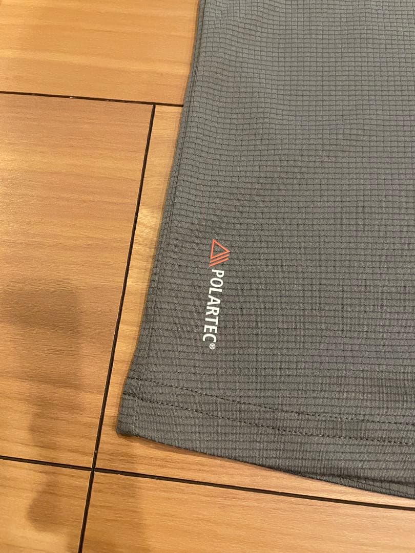 FCレアルブリストル POLARTEC フード付きトップ　Mサイズ