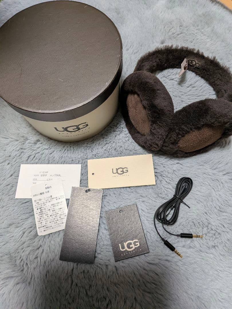 ミ*ル様 レア美品　UGG Australia イヤーマフ ヘッドホン　チョコレ
