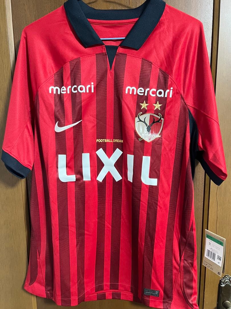 エ*グ様 Nike 鹿島アントラーズ シャツ 赤