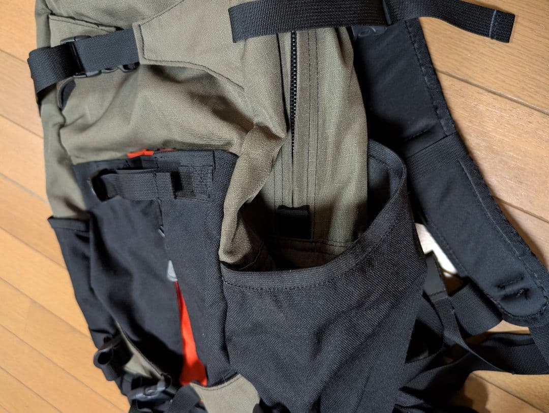 BURTON　バートン　リュック　AK457　バックパック　中古品　送料無料