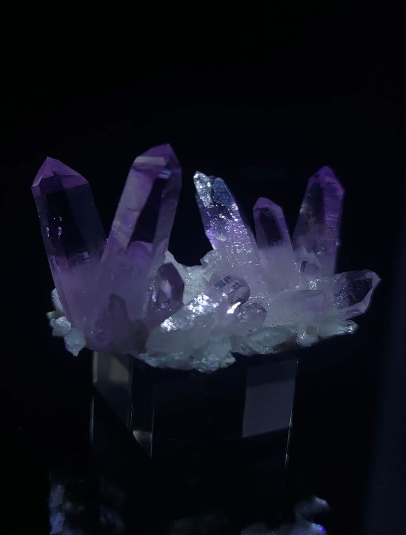 ベラクルスアメジスト 鉱石 鉱物 ミネラル 標本 原石 母岩付き ④