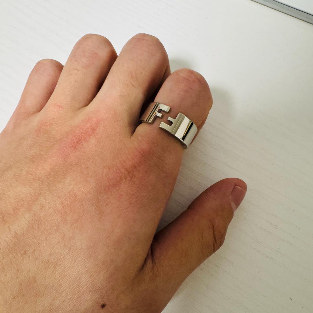 美品　FENDI フェンディ　FFリング　ズッカ　Sサイズ　箱付　18号