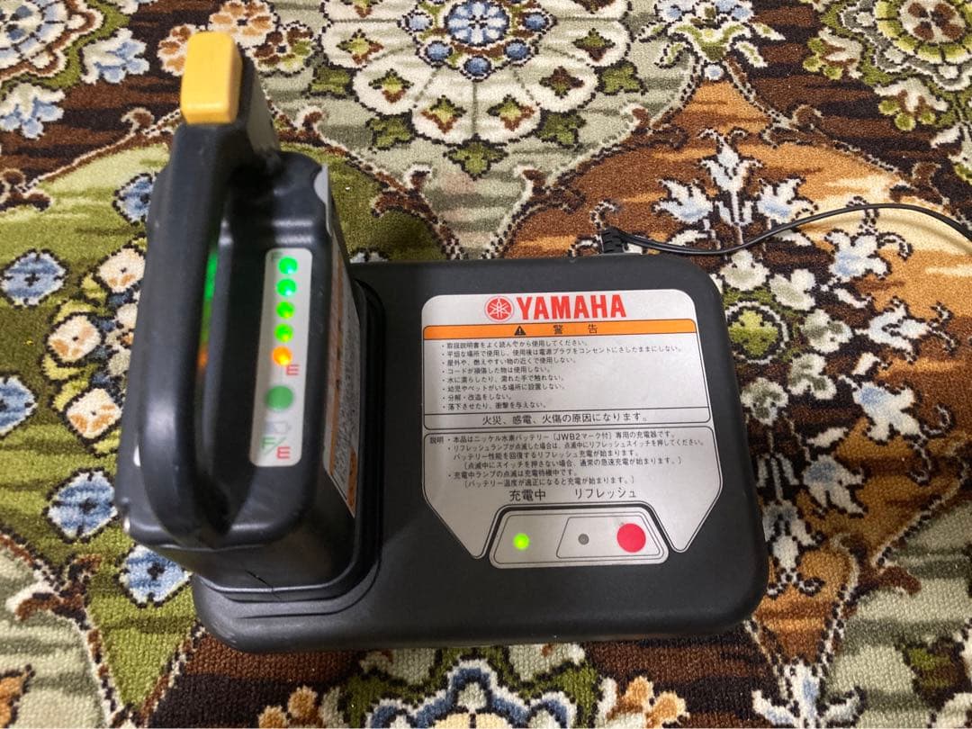 YAMAHA. 中古電動車椅子　折りたたみ可能！①