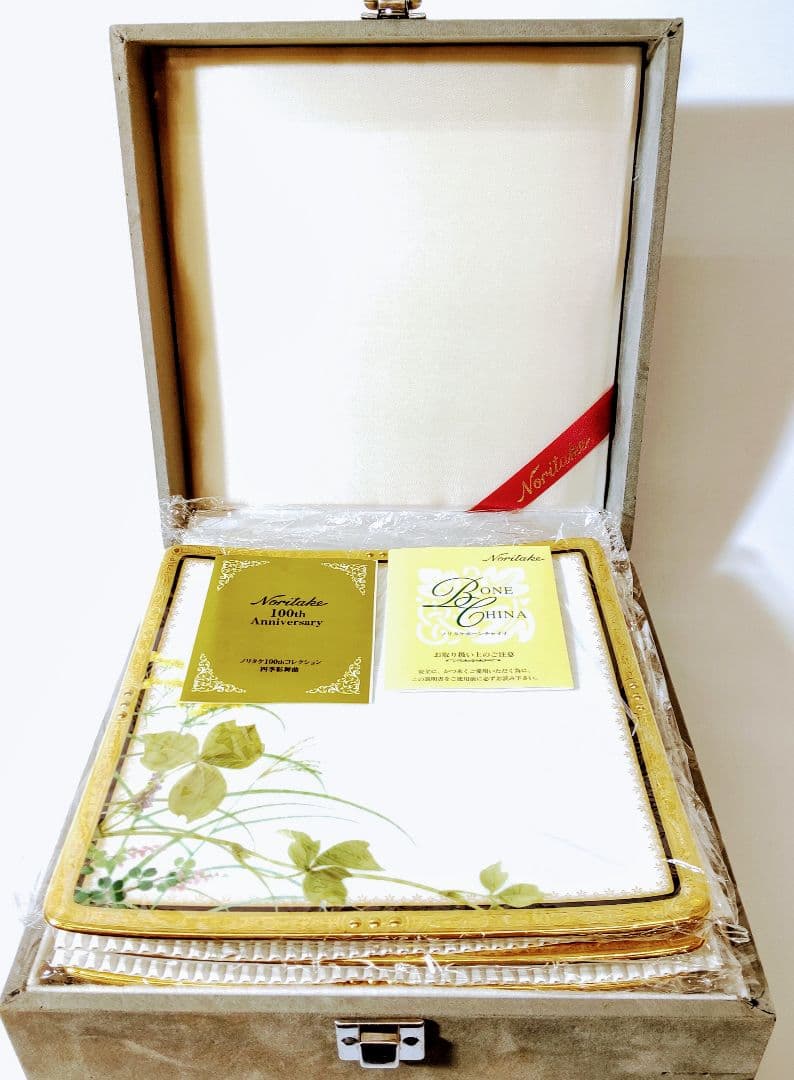 ノリタケ　四季彩舞曲スクエアプレート　６枚（絵変り）