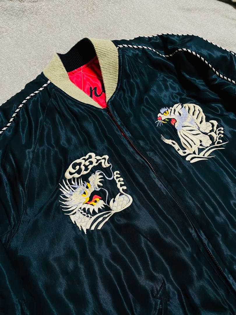 美品 テーラー東洋 龍虎鷲 ２面用 日本限定 スカジャン unisex レーヨン