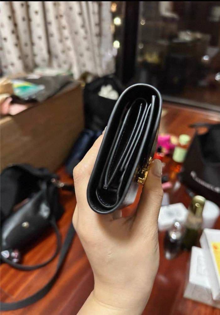 kzm358様　CELINE ブラック 財布　ブラウン財布