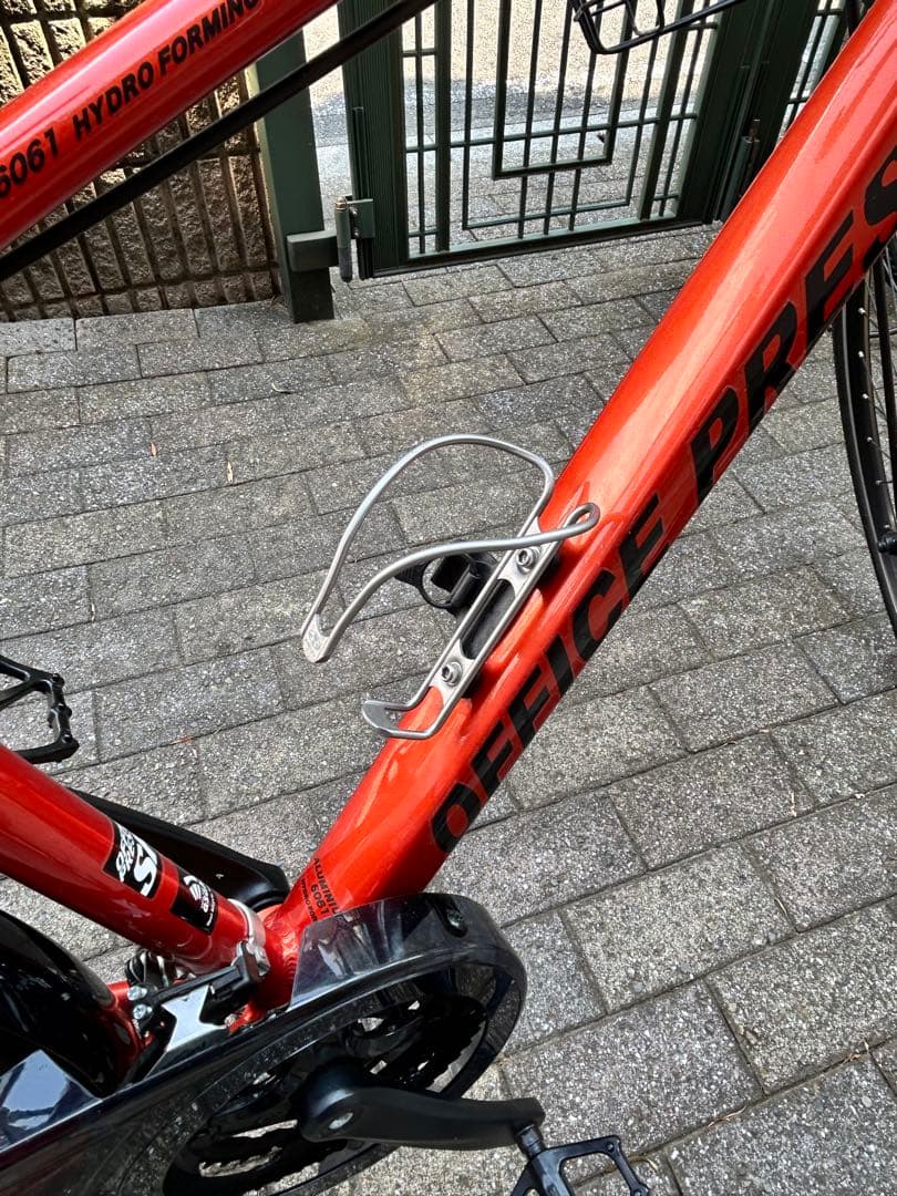 引き取りなら送料無料　オフィスプレスSP 3×7 21段 カスタム