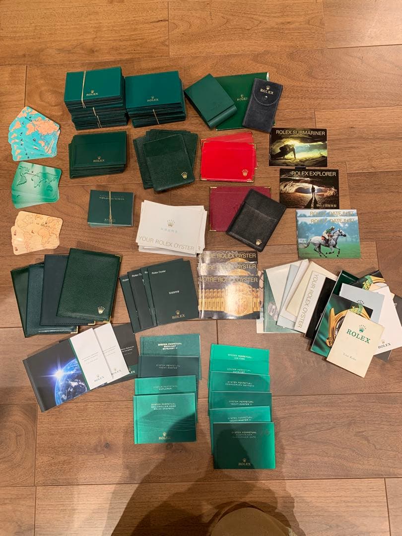 ROLEX カード　冊子　大量セット