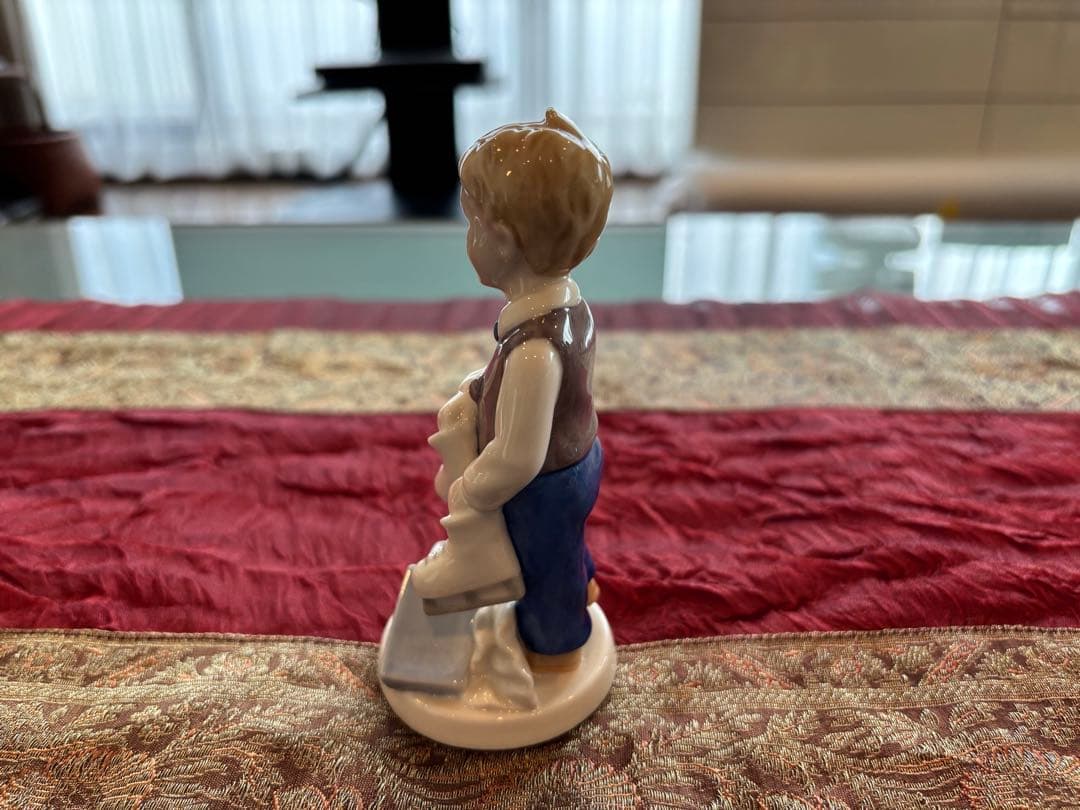 新品　  2009年　フィギュリンセット