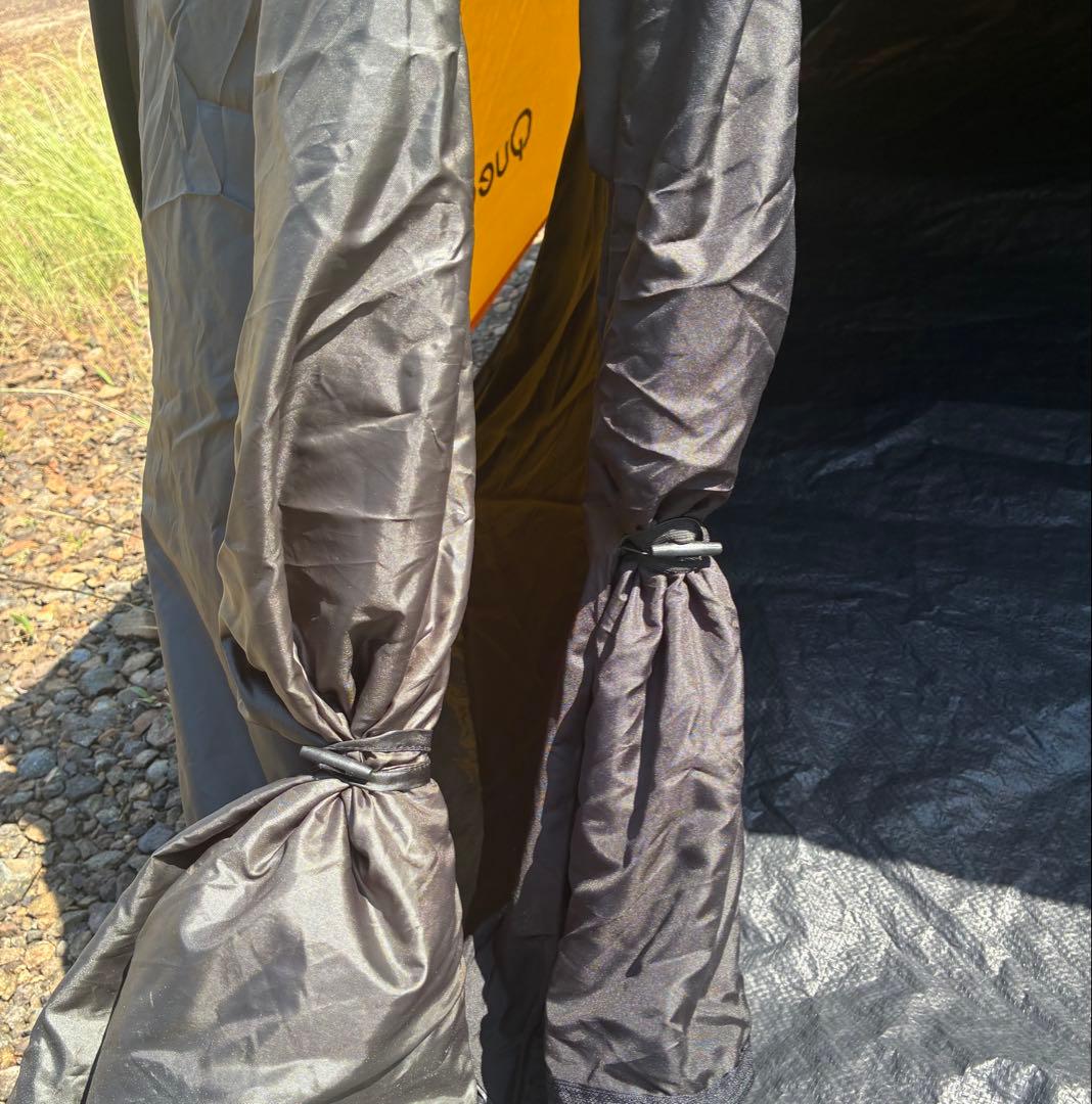 k*r様 ケシュア(Quechua)ポップアップキャンプテント2人用