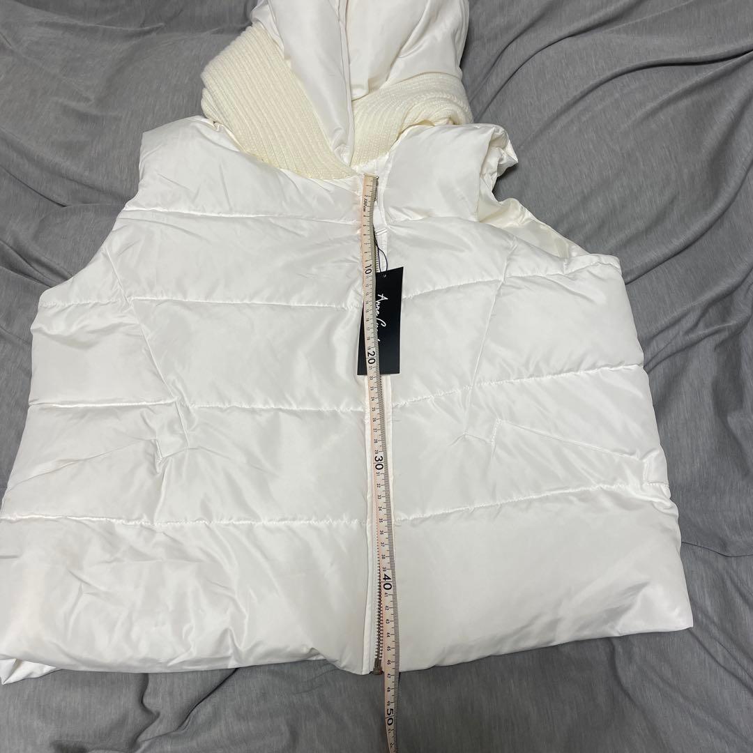 新品未使用！タグ付き　アンコキーヌ　ニット使いダウンベスト　ホワイト　LL