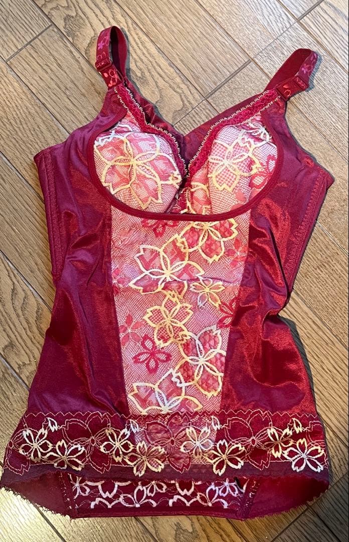 MARUKO 補正下着　アヴァンセサクラ　ボディーシェイパー　D75L 　美品