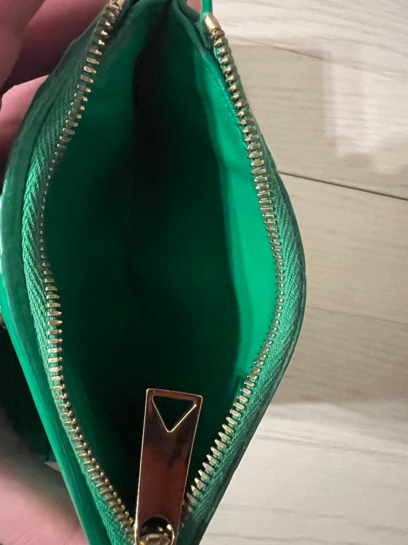 BOTTEGA VENETA グリーン 二つ折り財布