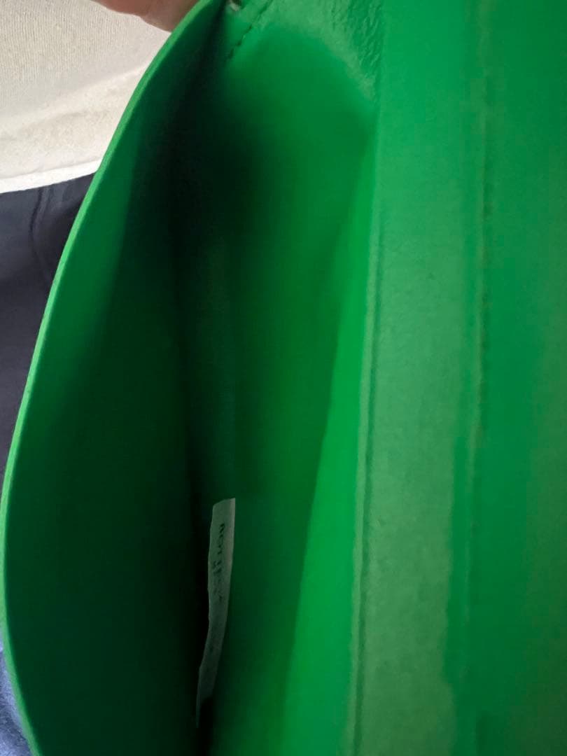 BOTTEGA VENETA グリーン 二つ折り財布