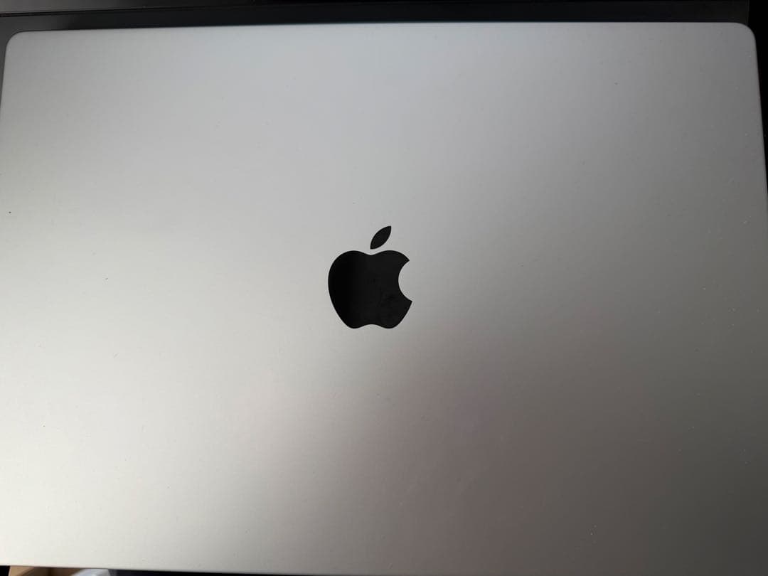 Apple MacBook Pro 16インチ M1 Pro シルバー