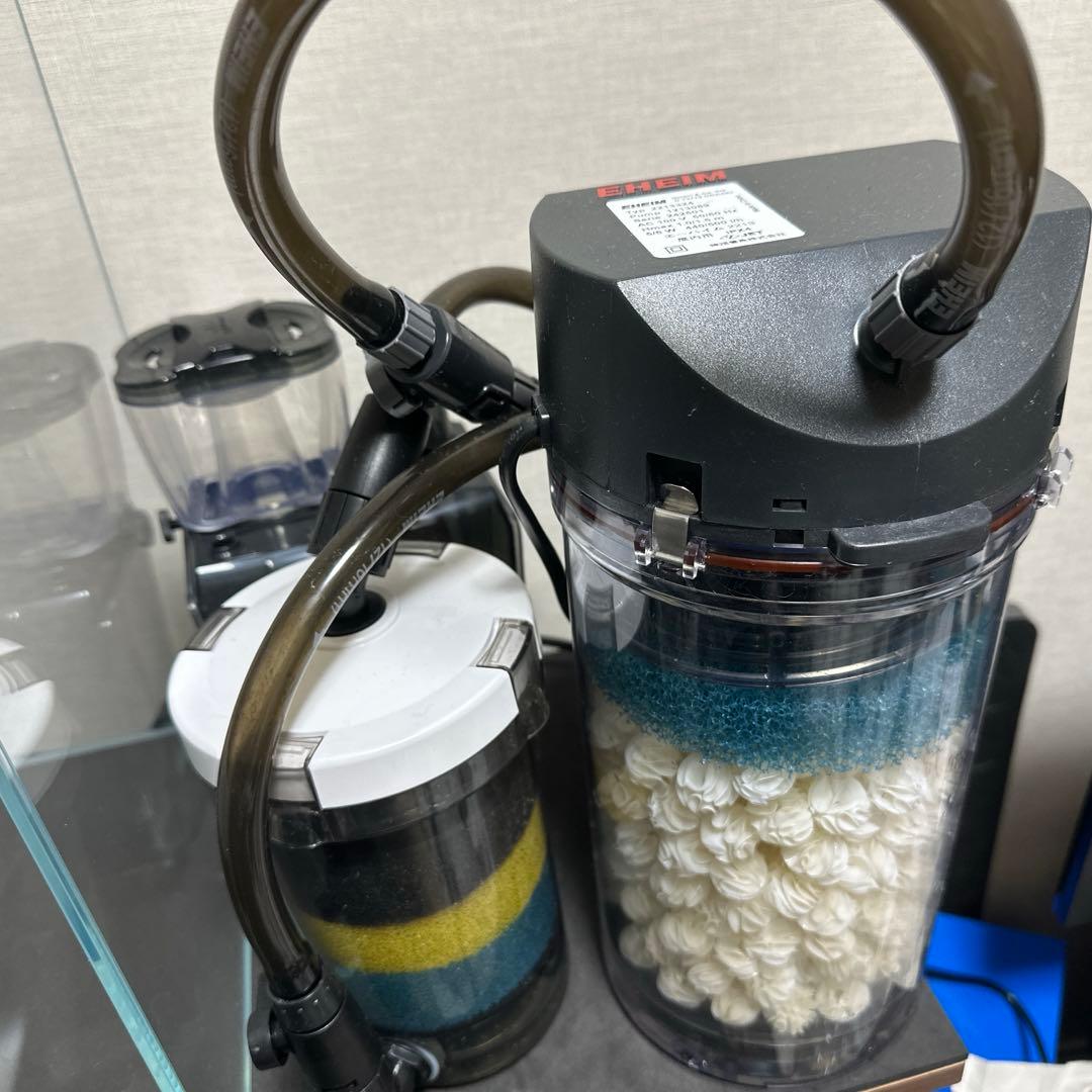 信*一様 水槽セット　半年のみ使用　備品もいっぱいあります