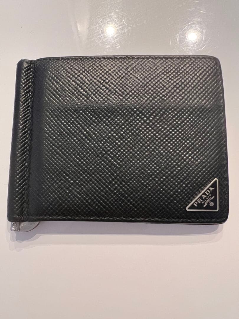 【プラダ】PRADA ブラックレザー マネークリップ