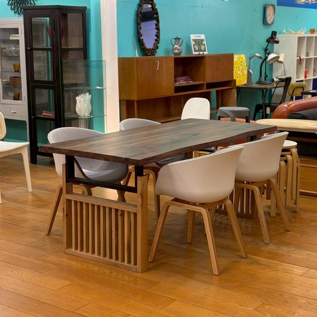 天然木　ダイニングテーブル　ナチュラル