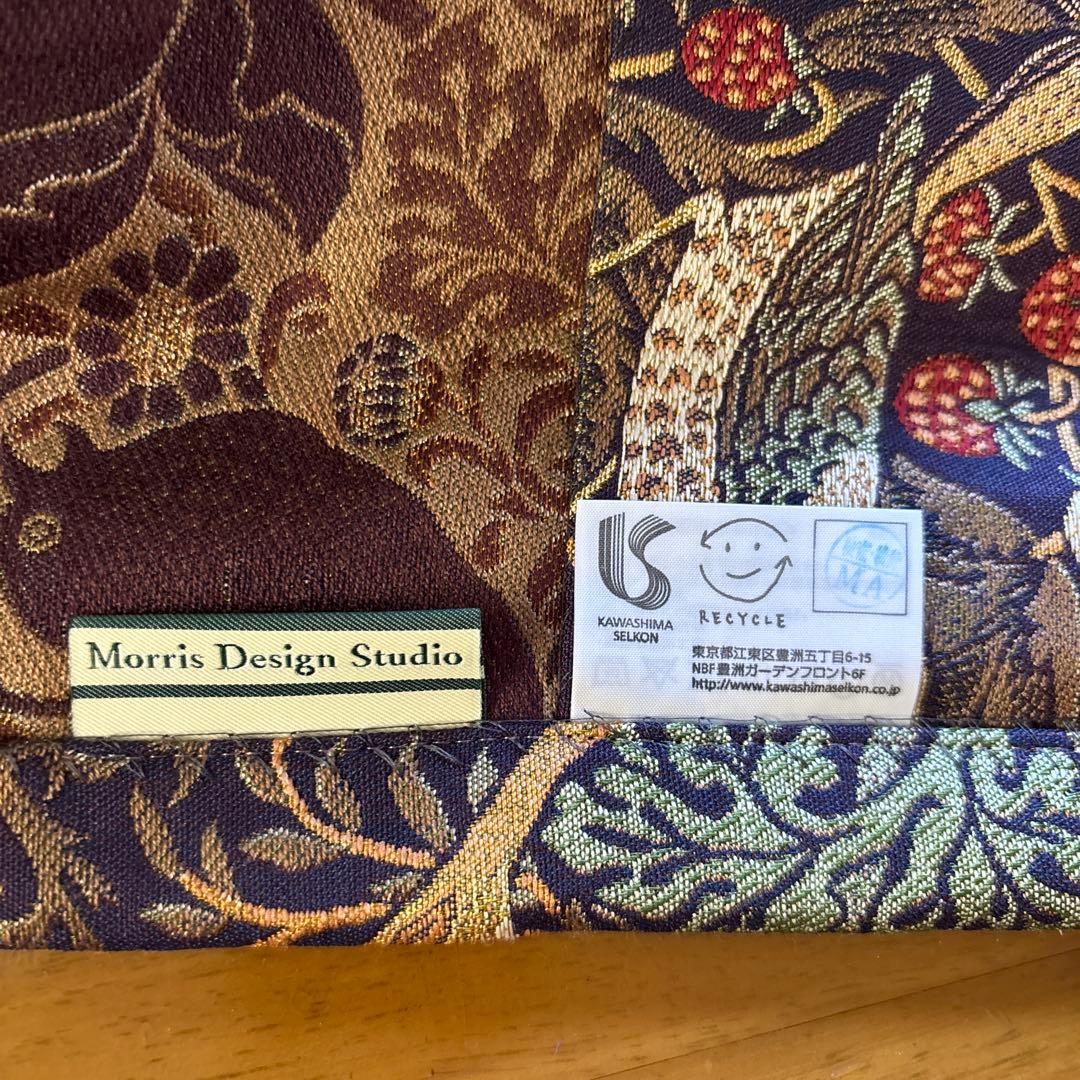 Maria　いちご泥棒　カーテン