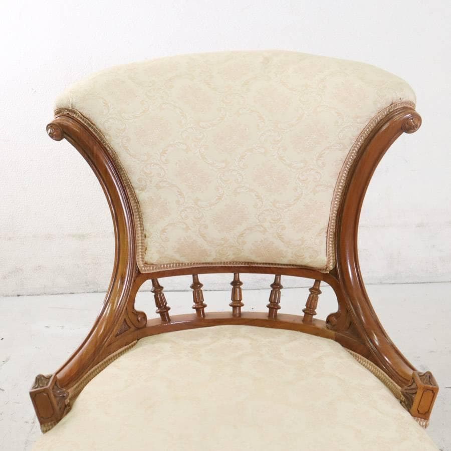 英国アンティーク ナーシングチェア アイボリー系 キャスター付き ラウンジチェア