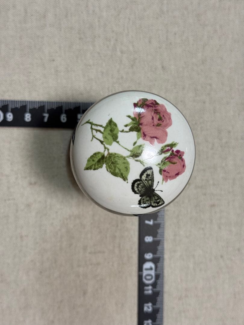 ローラアシュレイ　ドアノブ