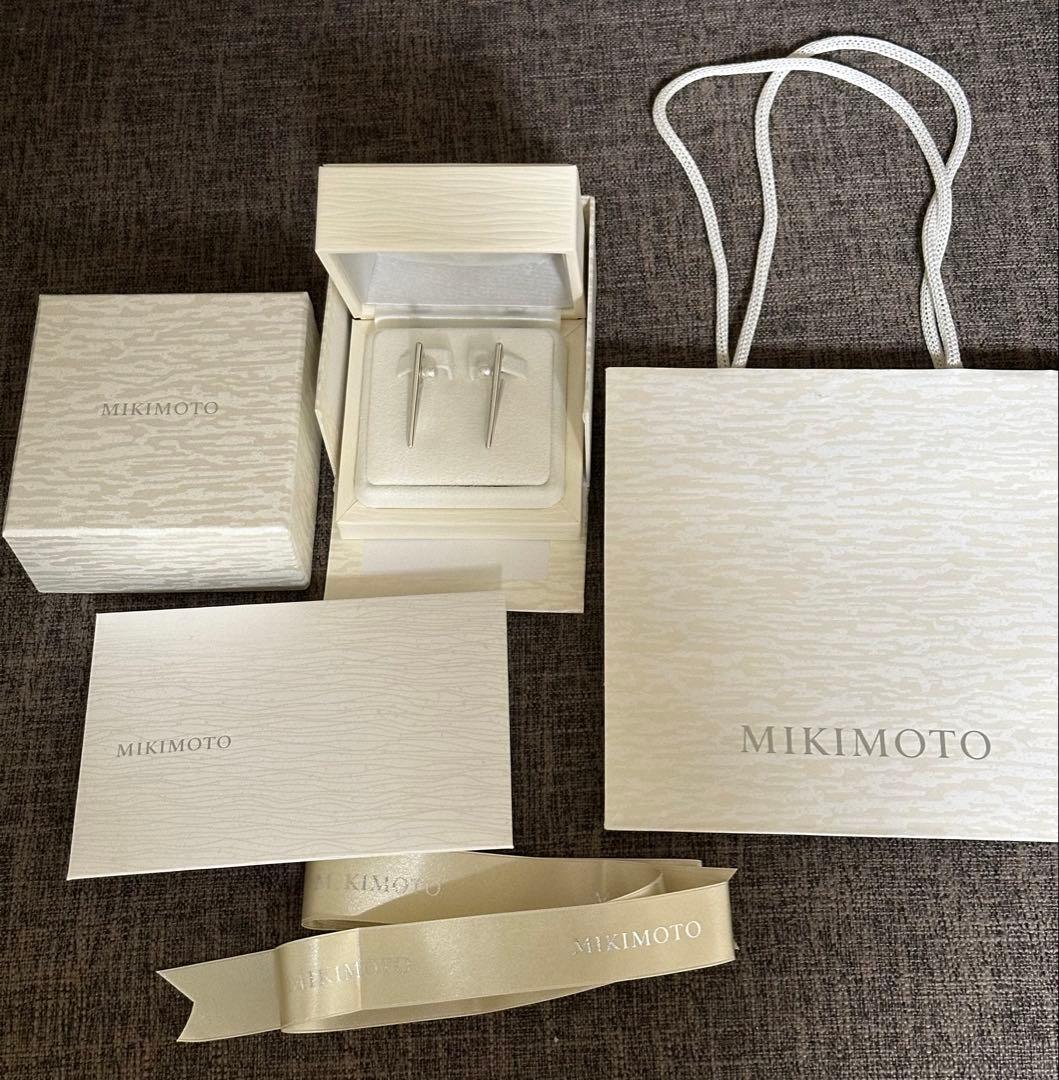 ミキモト　MIKIMOTO ブイコード　Vコード アコヤ真珠　ピアス　パール