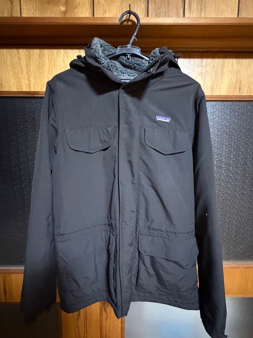 patagonia イスマスパーカー マウンテンパーカーボアブラック　sサイズ