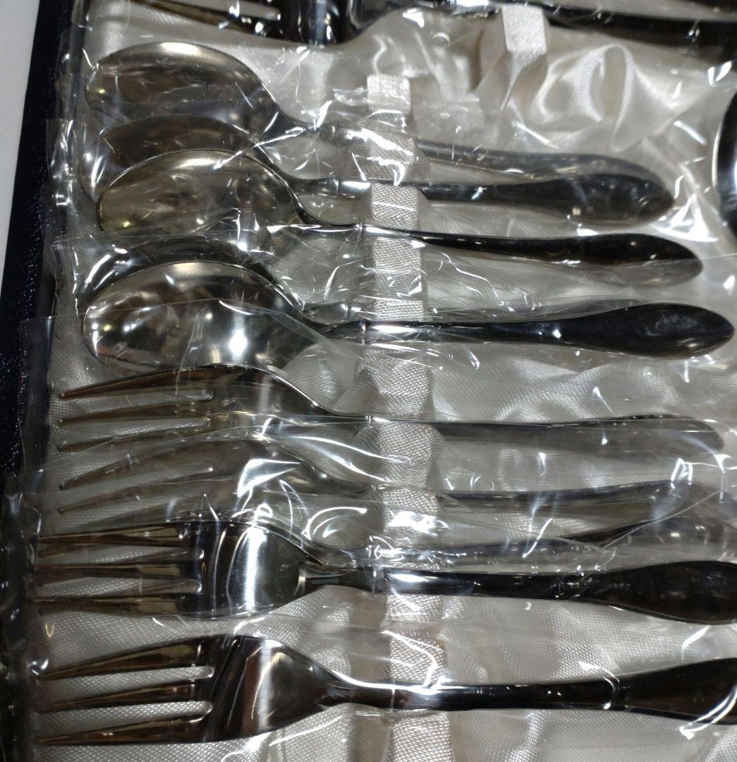 佐藤商事株式会社　スプン　ナイフ　ホークなど8点セット