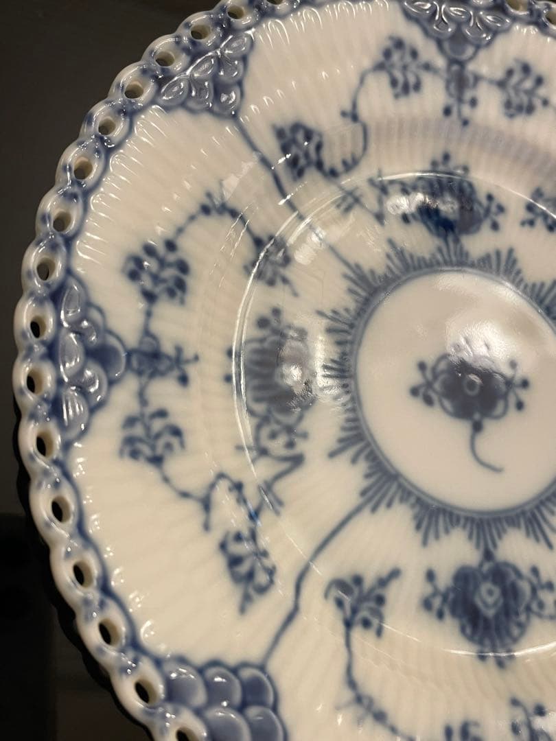 ロイヤルコペンハーゲン ブルーフルーテッド フルレース プレート 15cm