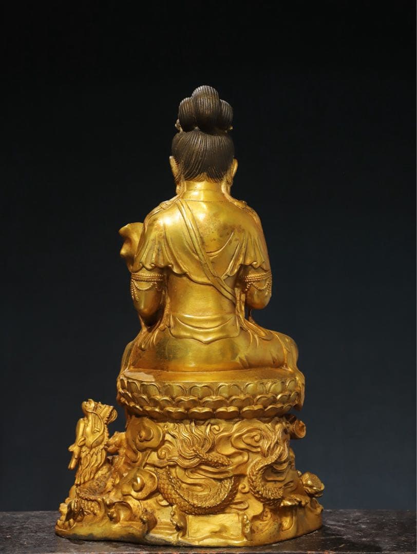 旧蔵　純銅製金メッキ　観音　細工彫刻　置物　供奉 供養 インテリア　仏像