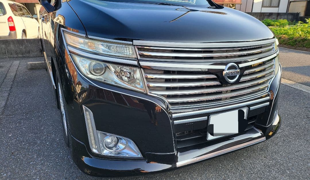 日産エルグランドE52 ヘッドライト左右グリル　エアロバンパーフォグイルミセット