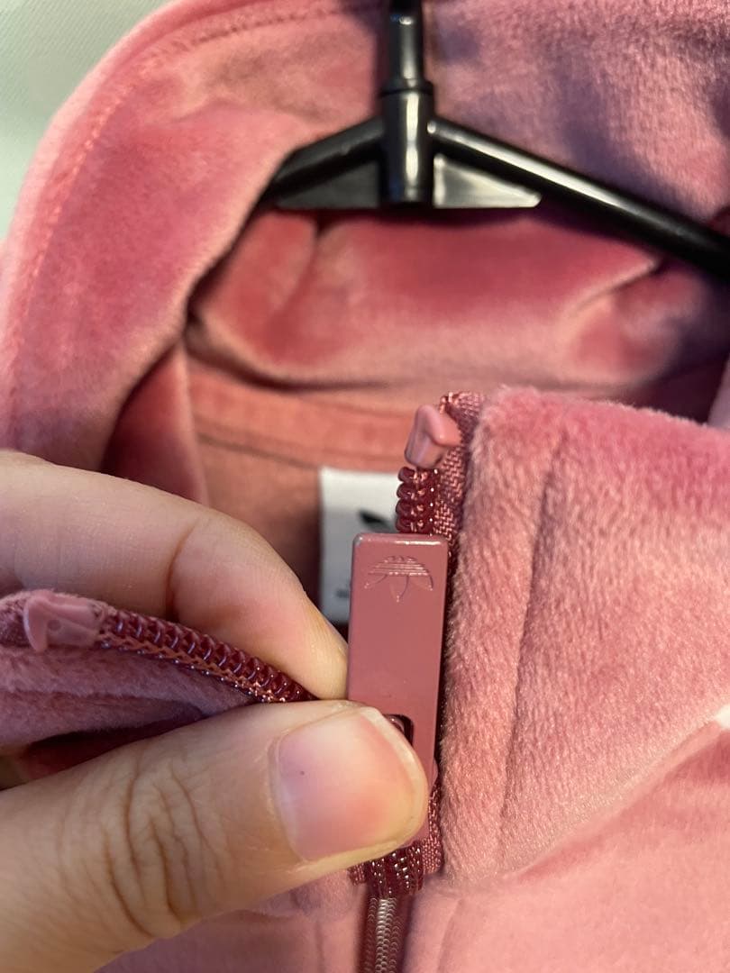 adidas ADIBREAK VELOUR 重盛さと美 ジャージ ピンク