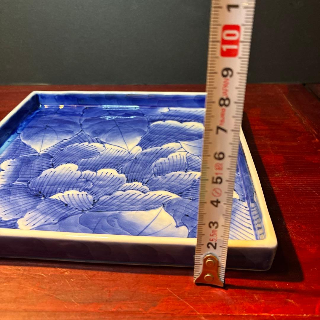 有田焼　福泉窯 青と白の花柄 陶器の皿 約18cm 4個セット