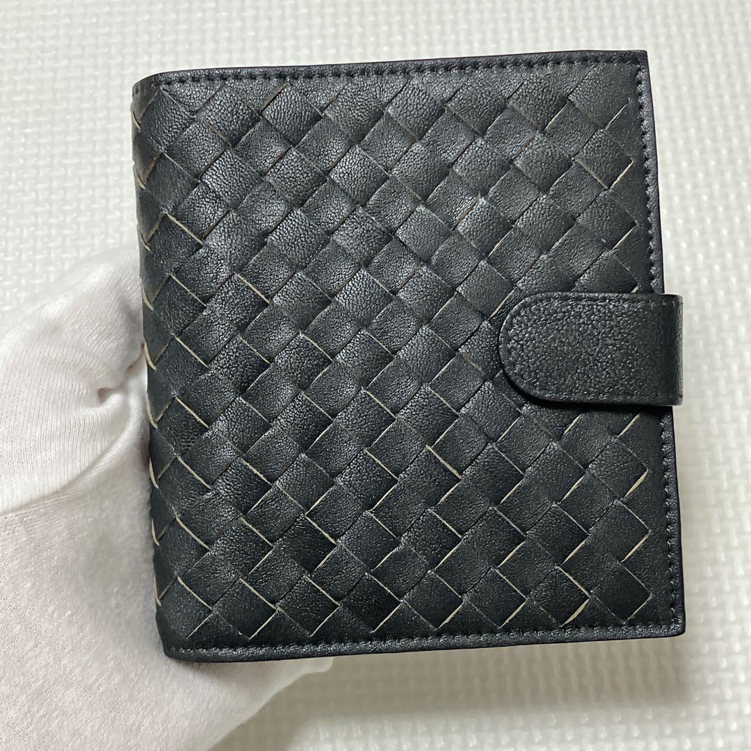 未使用　BOTTEGA VENETA レザー二つ折り財布　イントレチャート