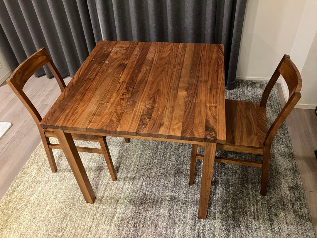 無印良品 無垢材テーブル ウォールナット 幅８0ｃｍ ダイニングテーブルのみ