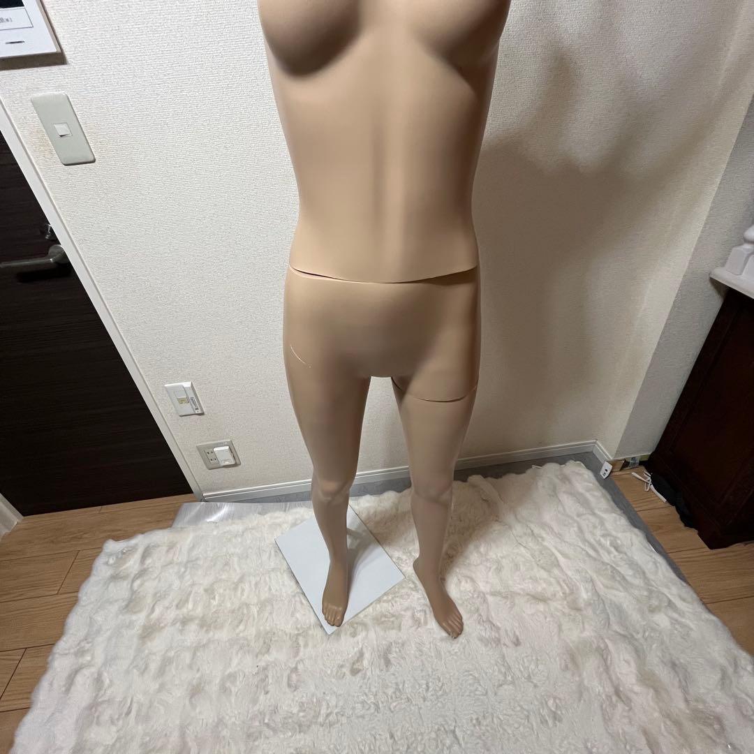 ベージュ 女性用　フルボディ　マネキン