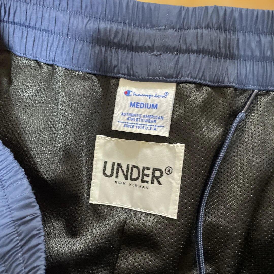 ロンハーマンチャンピオン　コラボナイロンパンツ　Mサイズ　ネイビー