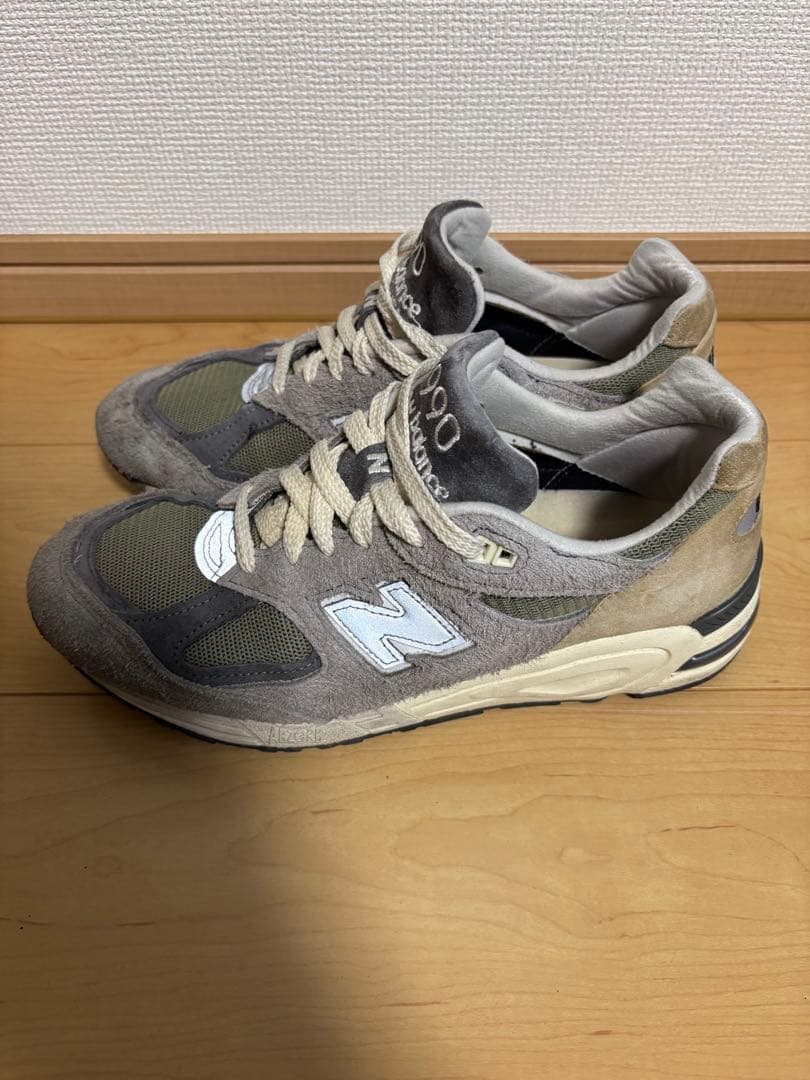 New Balance 990 スニーカー グレー/ベージュ