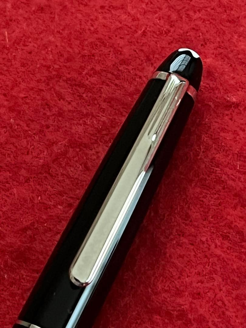 モンブランボールペン マイスターシュテュックpixプラチナP164‼️艶やかです‼️