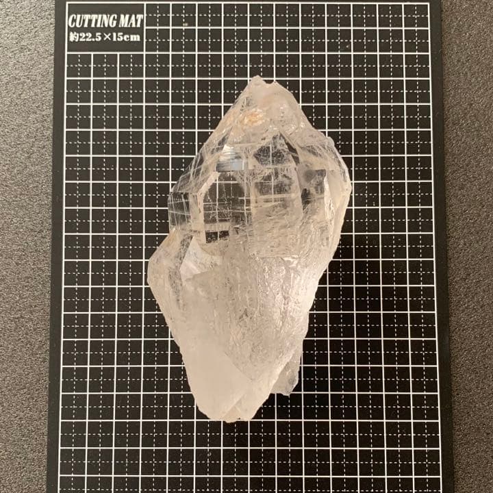 マニカラン水晶　クリスタル　クォーツ　ヒマラヤ