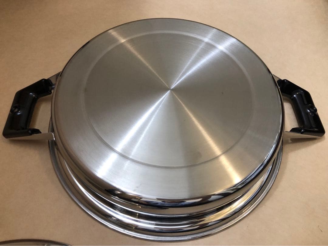 未使用　レインボークッカープレミアム　浅鍋　26cm 3.3L