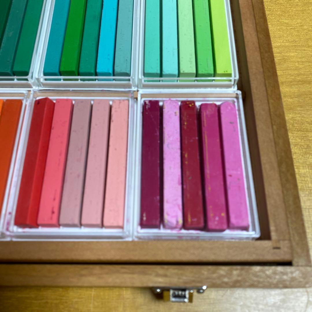 ホルベイン　アーチスト　オイルパステル