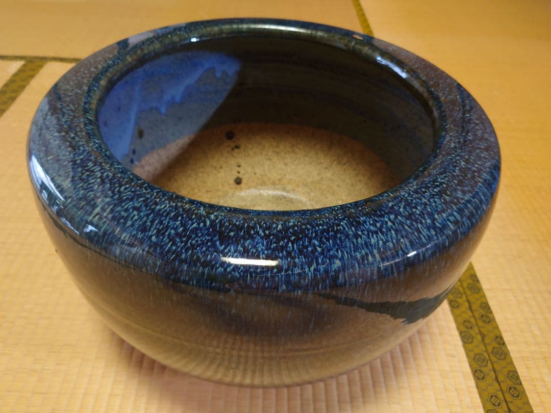 【陶磁器製】火鉢　金魚鉢　メダカ鉢　藍染　【屋内用】