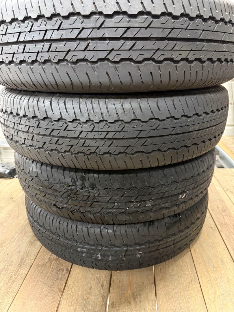 195/80R15 4本　新車外し