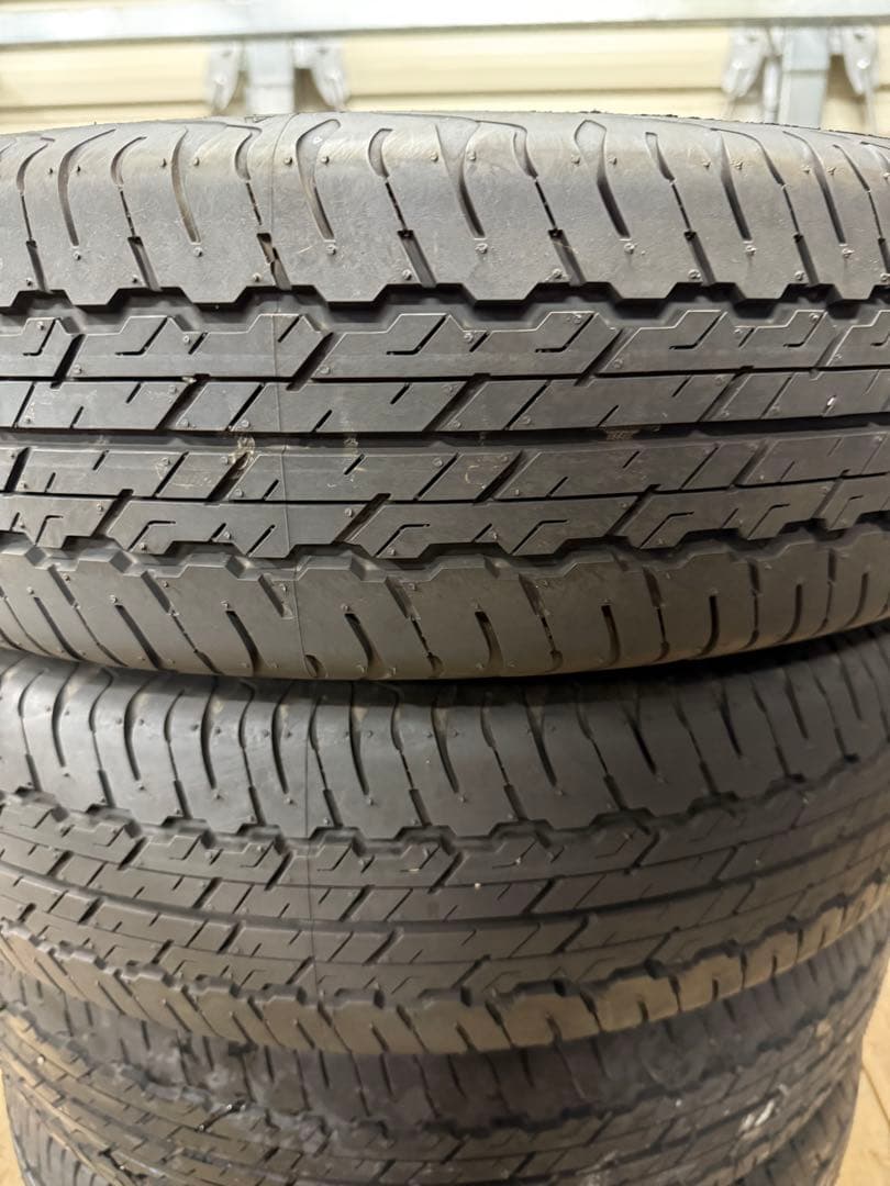 195/80R15 4本　新車外し
