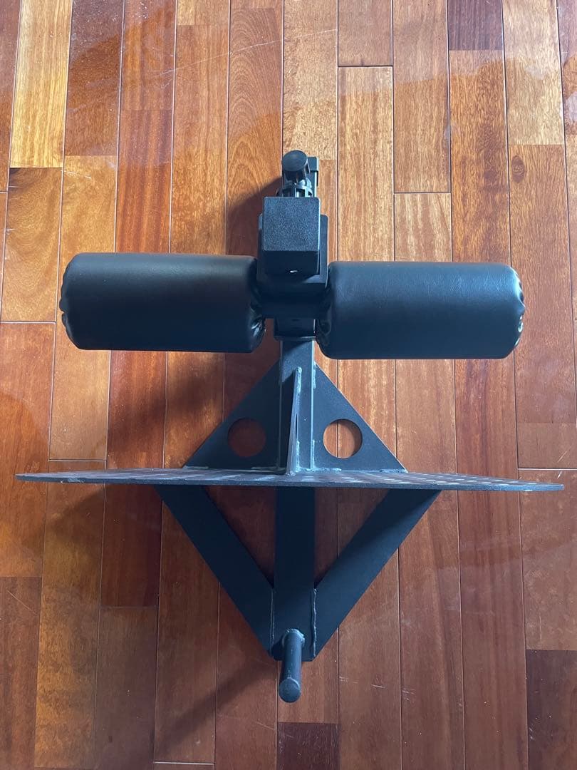 トレーニング機器　グルートハムディベロッパー　ユーズド　後ろ半分