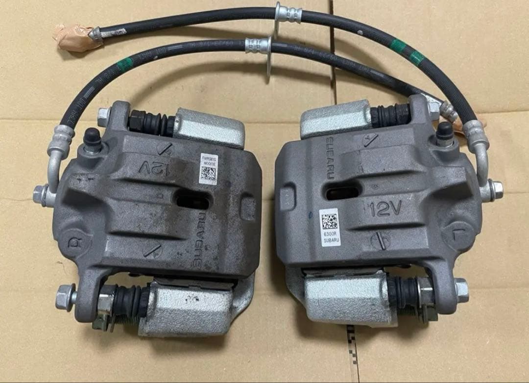 GR86リアブレーキキャリパー