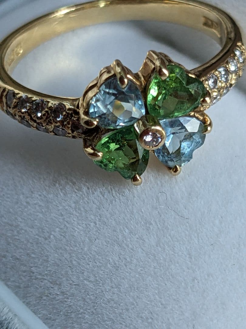 Ｋ18 ペリドット&ブルートパーズリング　12号