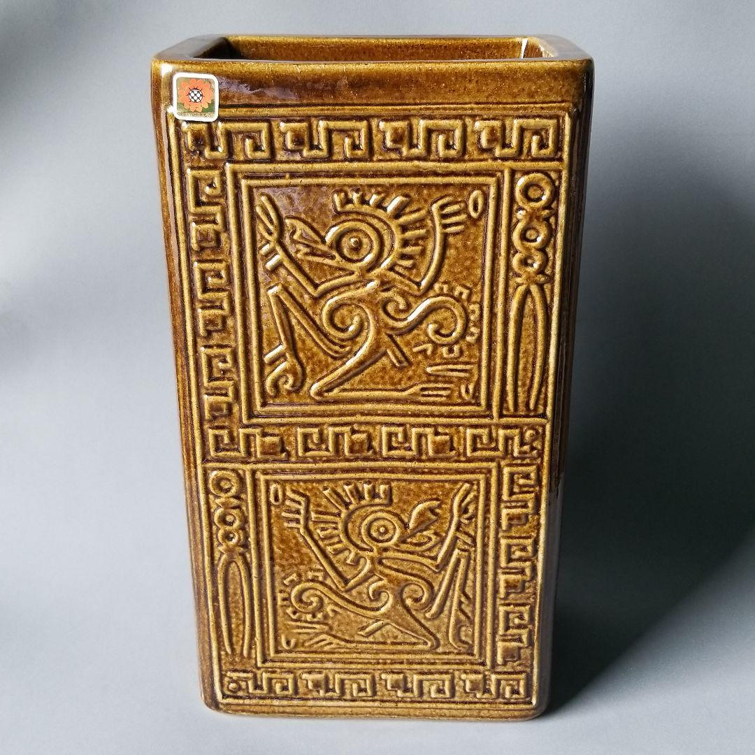 信楽焼傘立て  大容量‼️長角飴釉彫 高さ４７cm